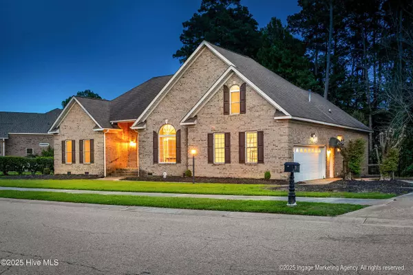 1700 Bloomsbury RD, Greenville, NC 27858