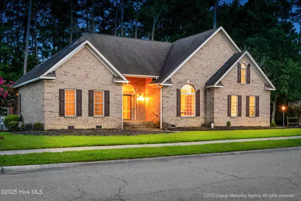 1700 Bloomsbury RD, Greenville, NC 27858