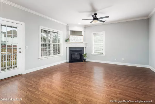 2041 Cambria DR #B, Greenville, NC 27834