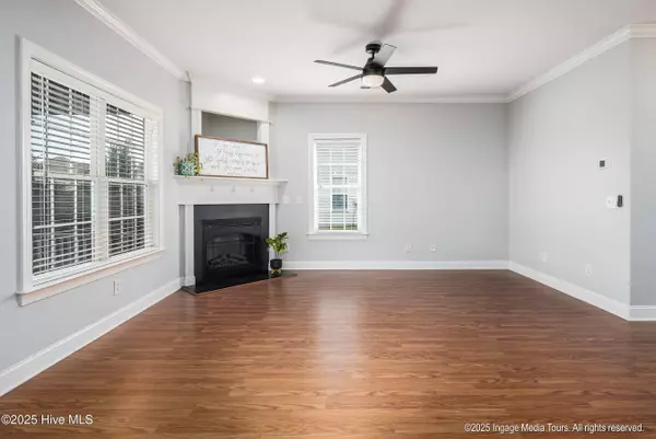 2041 Cambria DR #B, Greenville, NC 27834