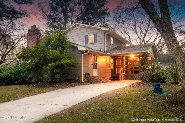 200 Fox Haven DR, Greenville, NC 27858