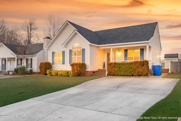 4412 Surrey Meadows DR, Winterville, NC 28590