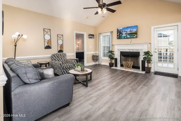 4412 Surrey Meadows DR, Winterville, NC 28590