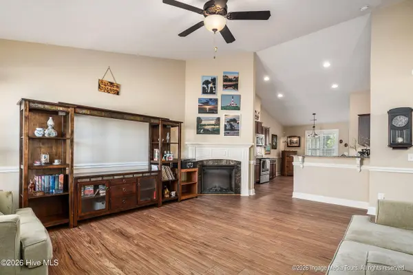 2229 Sweet Bay DR, Greenville, NC 27834