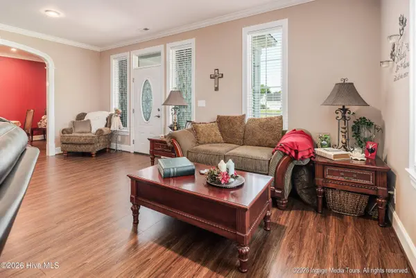 825 Ladle DR, Greenville, NC 27858