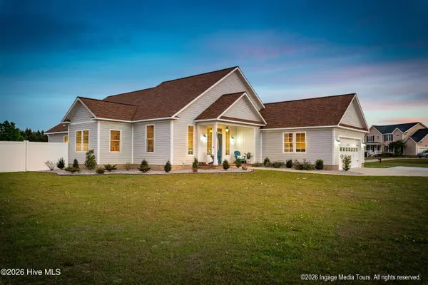 825 Ladle DR, Greenville, NC 27858