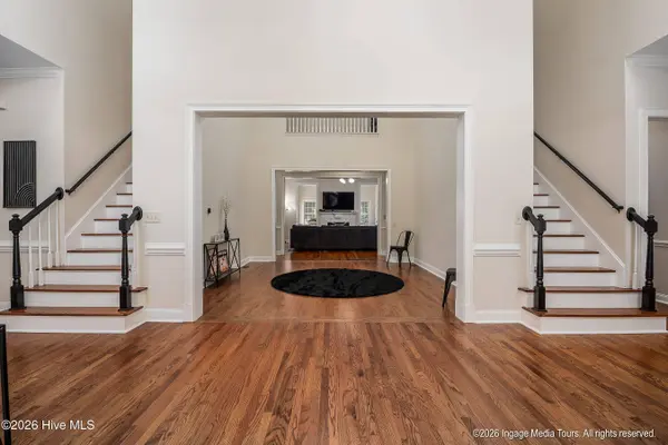 4000 Sterling Trace DR, Winterville, NC 28590