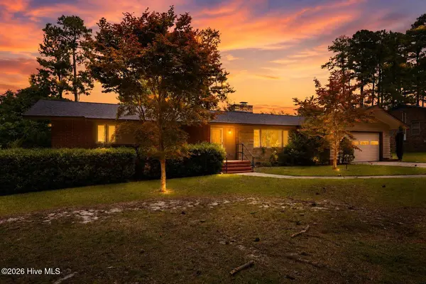 1020 Longshore DR, Snow Hill, NC 28580