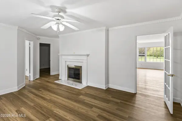 2112 Leon DR, Greenville, NC 27858