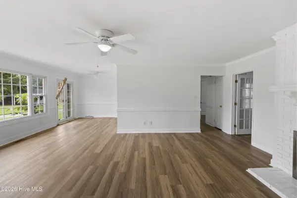 2112 Leon DR, Greenville, NC 27858