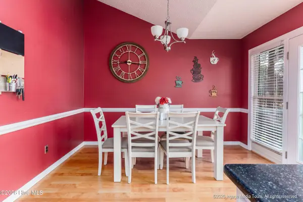 2143 Vale CT, Winterville, NC 28590