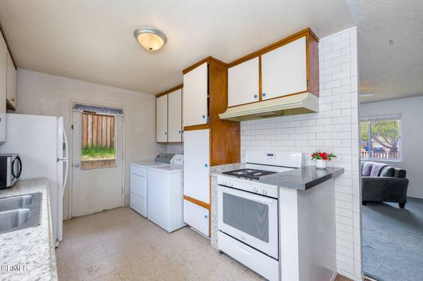 1349 Arrowhead Avenue, Ventura, CA 93004