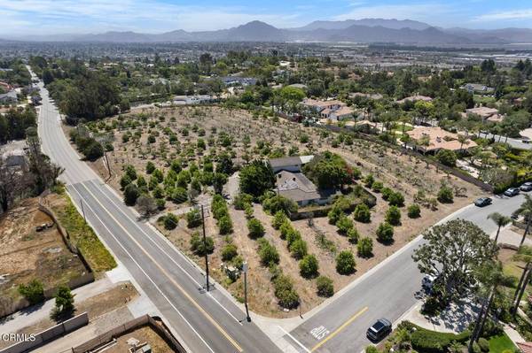 230 Crestview Avenue, Camarillo, CA 93010