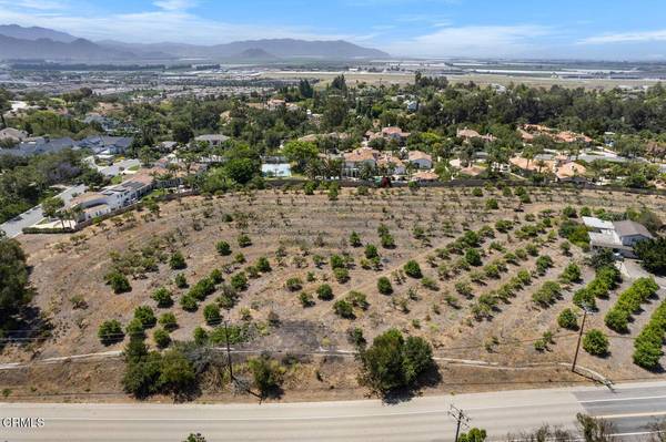 230 Crestview Avenue, Camarillo, CA 93010