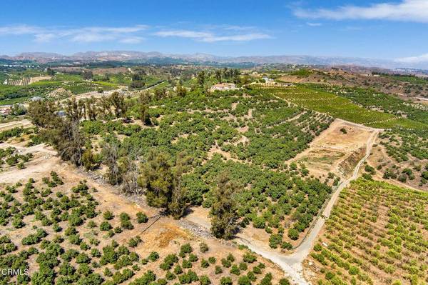 5927 W St Maarten DR, Moorpark, CA 93021