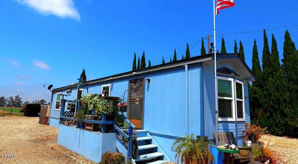15325 Todd LN, Santa Paula, CA 93060