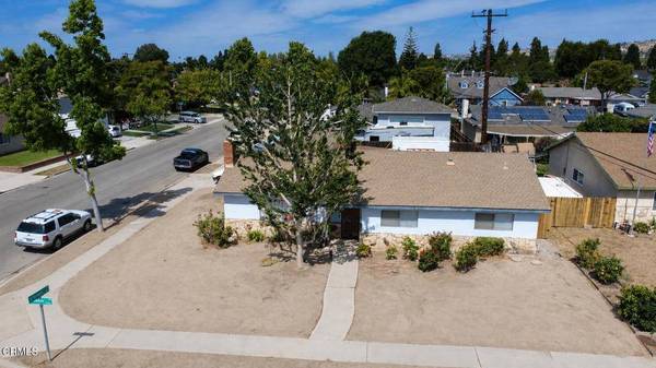 1707 Hedon CIR, Camarillo, CA 93010