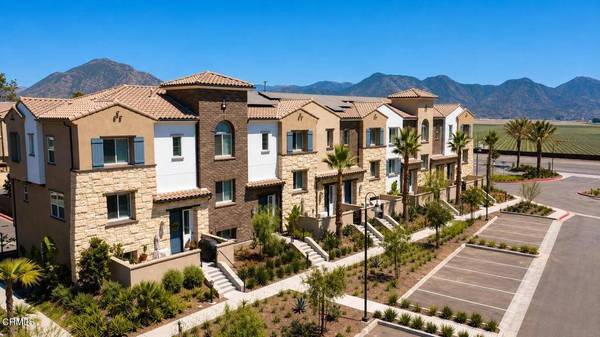 571 Via Chelsea, Camarillo, CA 93012