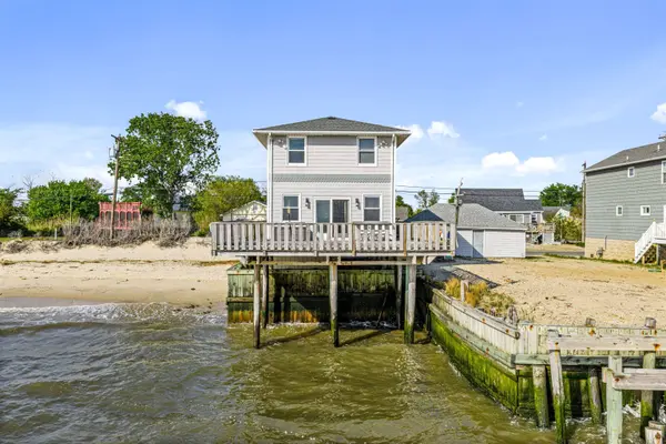 94 Delaware Avenue, Fortescue, NJ 08321