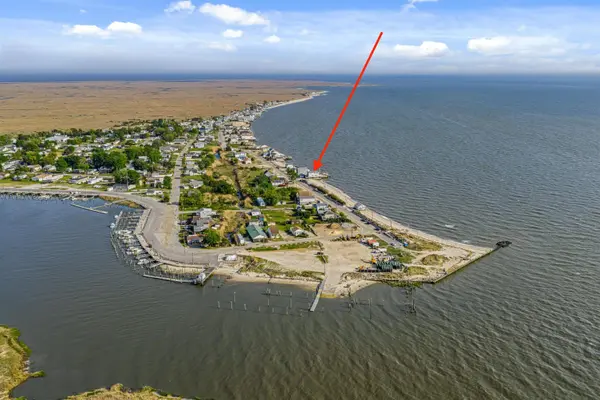 94 Delaware Avenue, Fortescue, NJ 08321