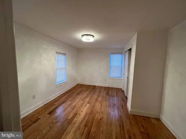 220 LAKEVIEW AVE, Haddonfield, NJ 08033