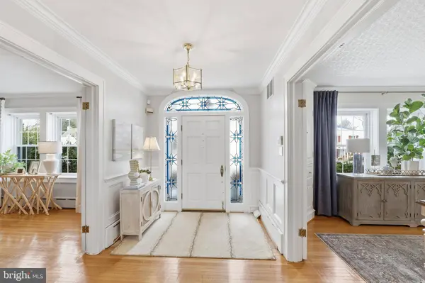 104 TREATY ELM LN, Haddonfield, NJ 08033