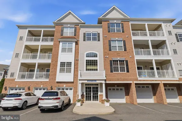 4641 DERBY CT