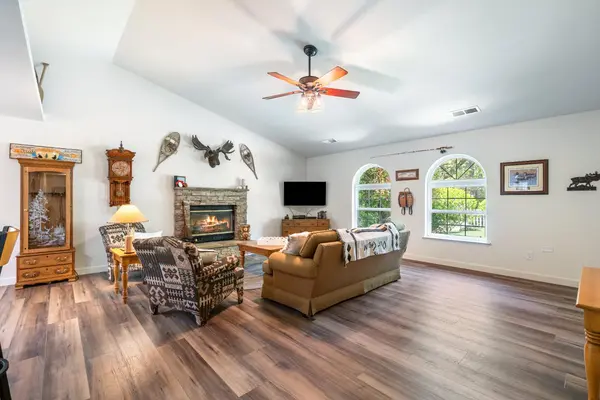 39398 Robin, Bass Lake, CA 93604