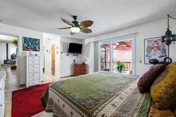 Coarsegold, CA 93614-9182,30674 Titan Dr