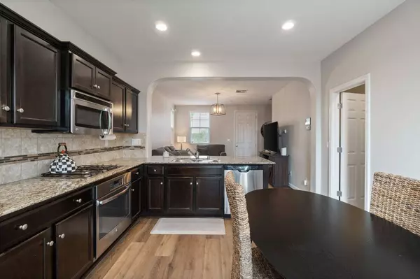 1349 Aristocracy WAY, Clovis, CA 93619