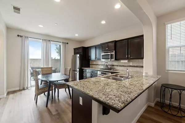 1349 Aristocracy WAY, Clovis, CA 93619