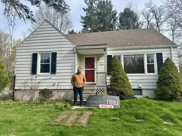 Big Congratulations to this amazing first-time homeowner in Connecticut!,Stephen Simard