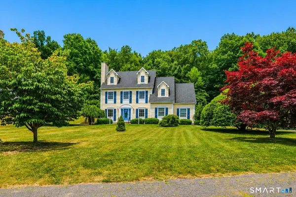 9 Candlewood Lane