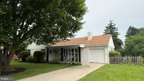 107 N DELAWARE AVE, Martinsburg, WV 25401