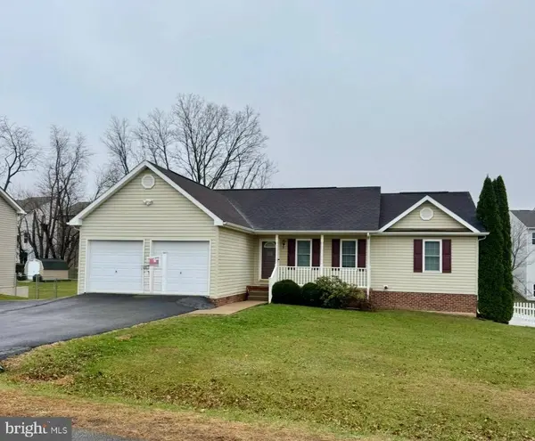 107 BRIAR RUN, Ranson, WV 25438