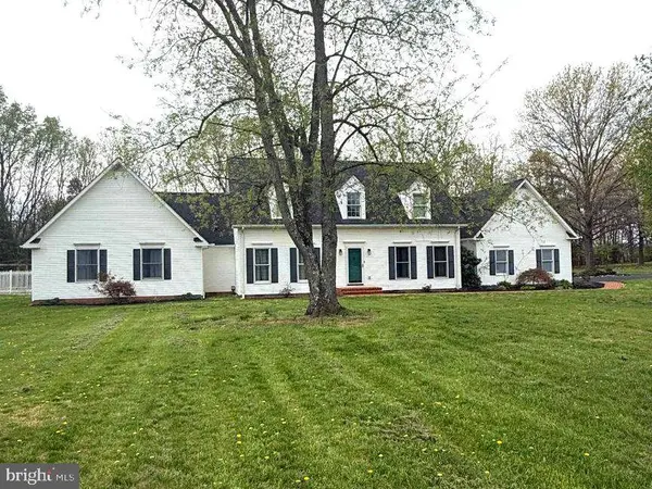 12 COLUMBUS CT, Martinsburg, WV 25404
