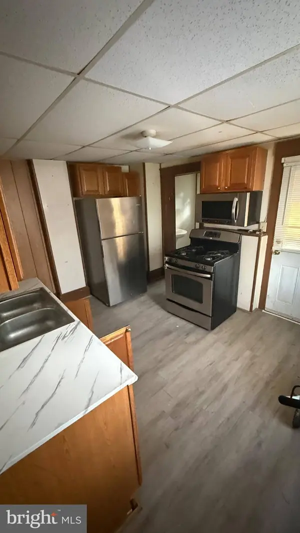 226 N SPRING ST, Martinsburg, WV 25401