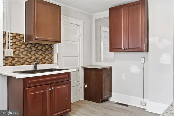 226 N SPRING ST, Martinsburg, WV 25401