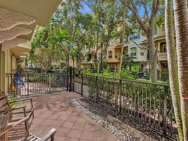 2751 RAVELLA WAY, Palm Beach Gardens, FL 33410