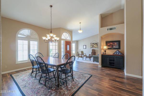 844 W EMERALD ISLAND Drive, Gilbert, AZ 85233