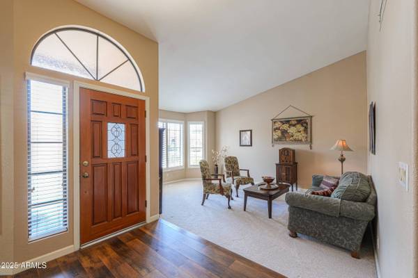 844 W EMERALD ISLAND Drive, Gilbert, AZ 85233