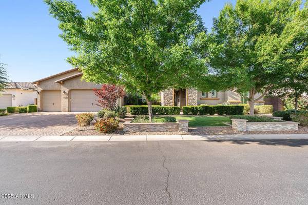 3648 E FARGO Street, Mesa, AZ 85205