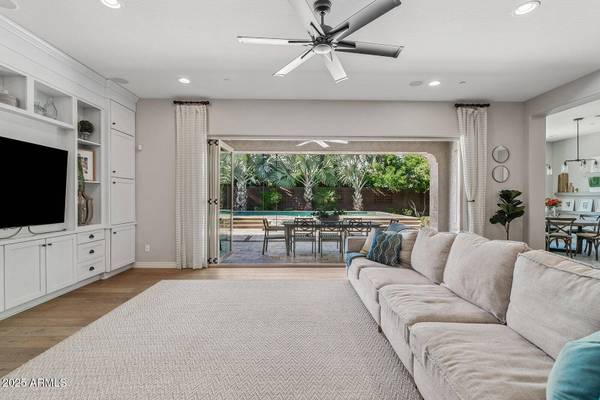 3648 E FARGO Street, Mesa, AZ 85205