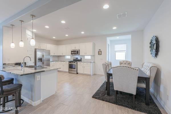 2929 E MOHAVE Lane, Apache Junction, AZ 85119