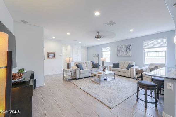 2929 E MOHAVE Lane, Apache Junction, AZ 85119