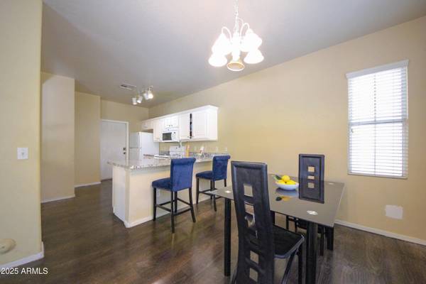 4250 E GAIL Drive, Gilbert, AZ 85296