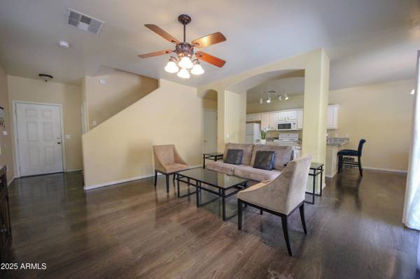 4250 E GAIL Drive, Gilbert, AZ 85296