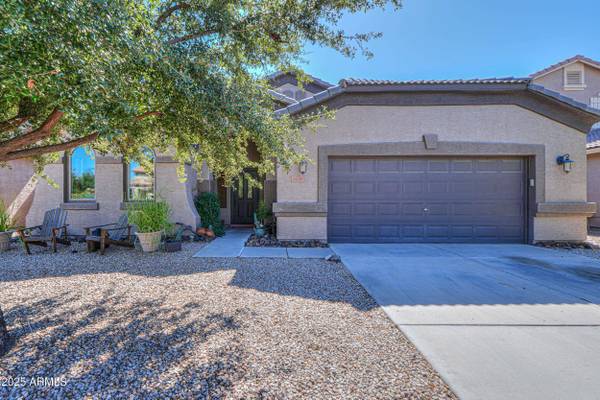 1653 W GREEN TREE Drive, San Tan Valley, AZ 85144