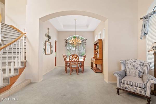 6512 E VIRGINIA Street, Mesa, AZ 85215