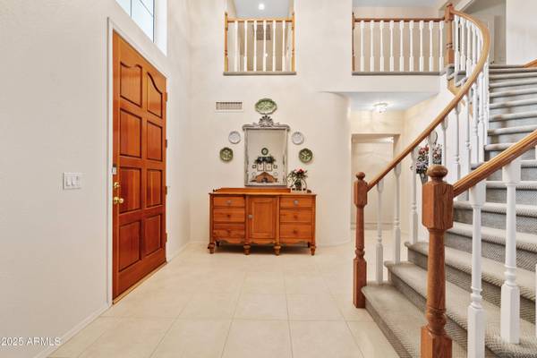 6512 E VIRGINIA Street, Mesa, AZ 85215